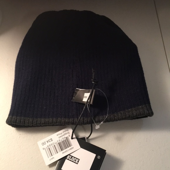 BLOCK Reversible Beanie. Dark / Blue- Gray - Picture 4 of 5